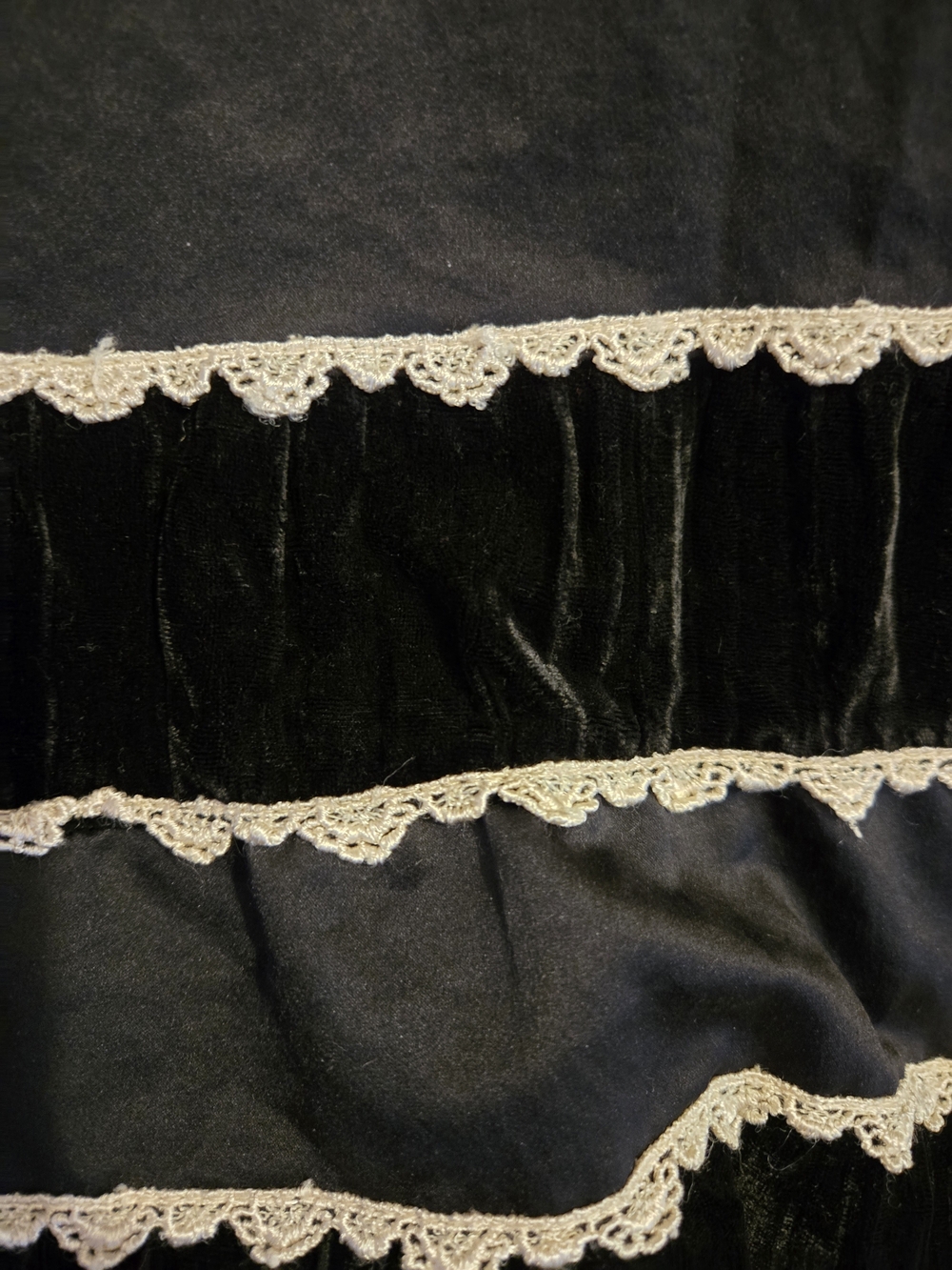 Mossimo Women Black Skirt - Size L - Picture 8 of 8